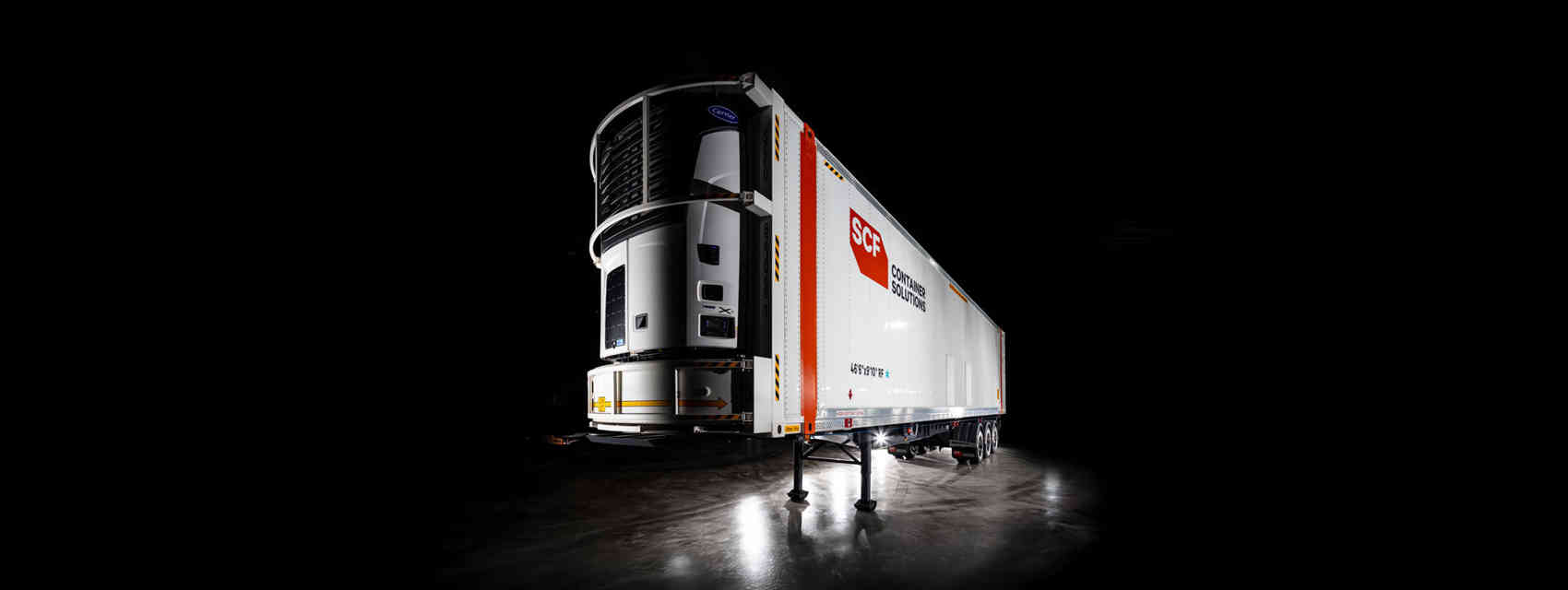 SCF Reefer Trailer Full Width Angle