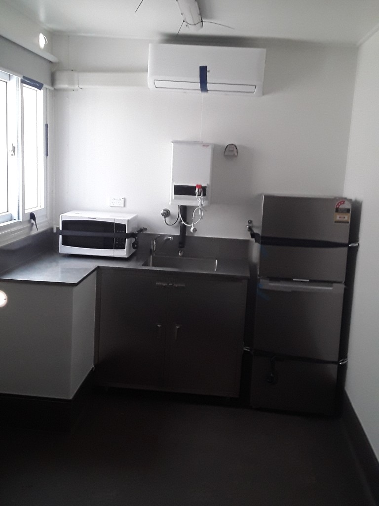 20ft Self Contained Unit for Sale in Darwin