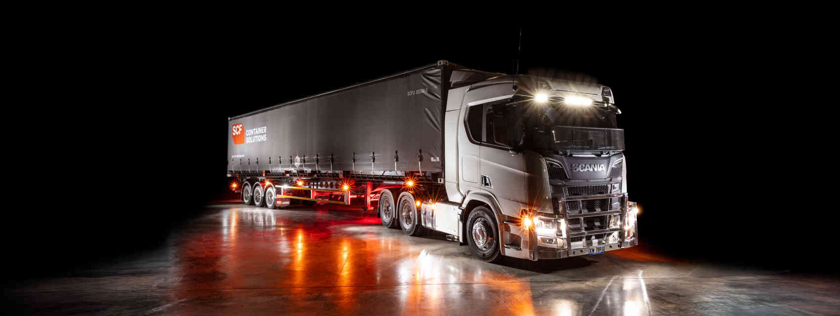 SCF 48Ft Curtain Taut Full Width Front Truck